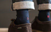 Chaussettes en coton extensible pour homme | Bleues avec initiales rouges brodées | Taille 40/45 | Longueur mollet