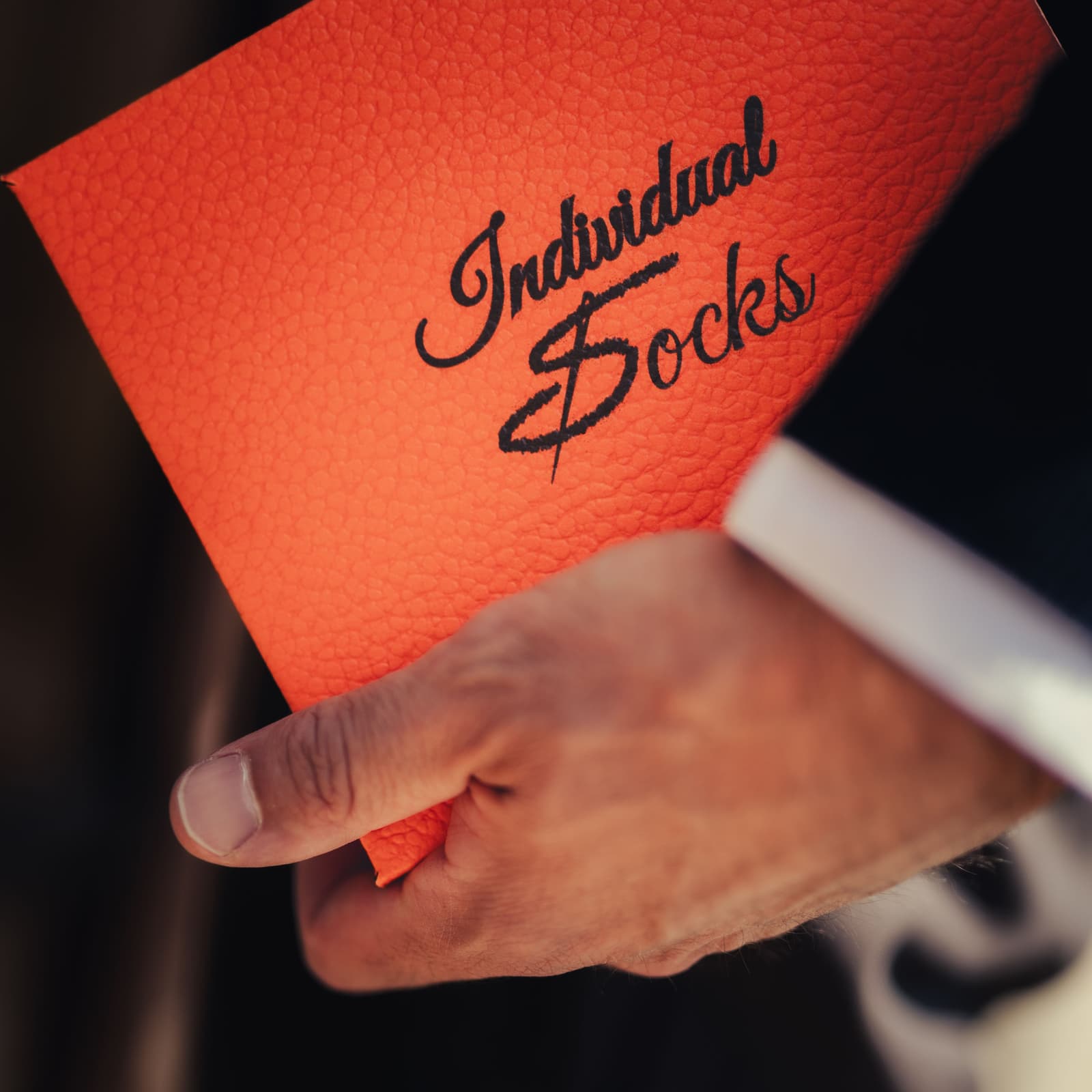 Calze Uomo Cashmere Blend | Grigio iniziali Ricamate Rosse | Lunghezza Ginocchio