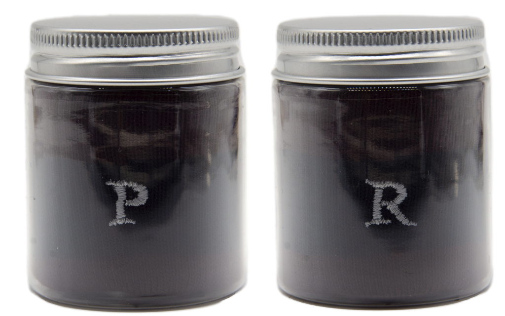 Chaussettes homme en coton extensible | Rayures bleu et bordeaux avec initiales grises brodées | Taille 40/45 | Longueur genou