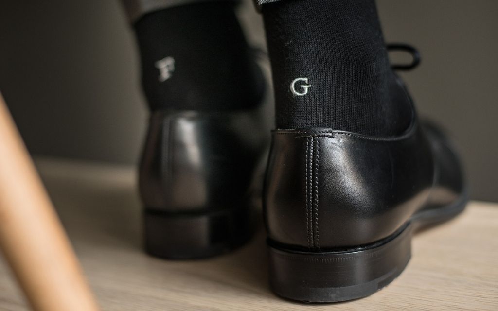 calza uomo nero cotone organico personalizzata iniziali ricamate 106_A
