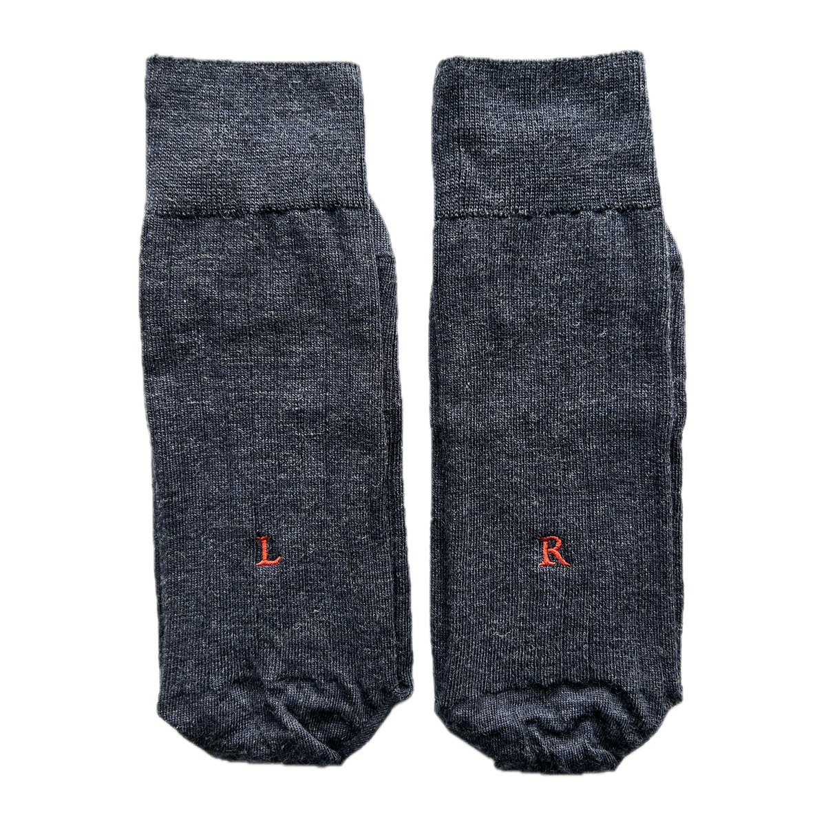 Calze blu da uomo in lana merino con le iniziali ricamate in rosso, Individual Socks