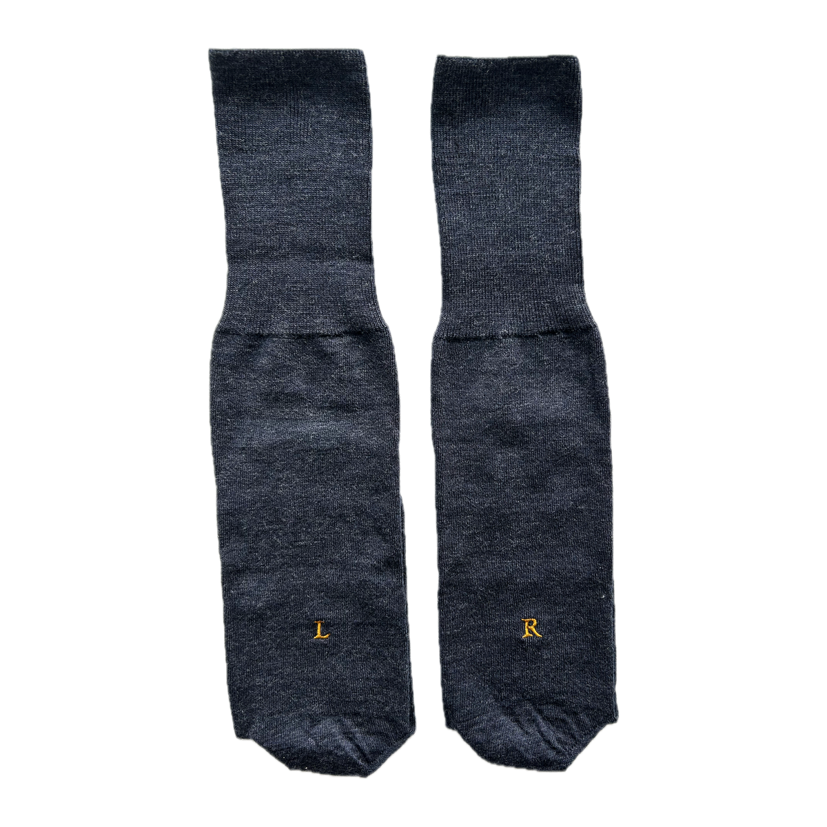 Calze blu da uomo in lana merino con le iniziali ricamate in senape, Individual Socks