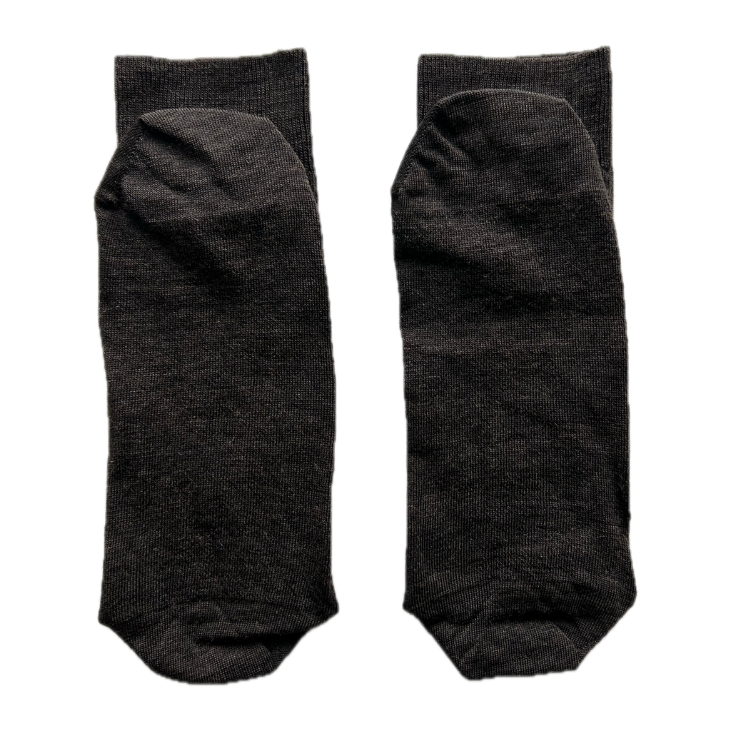 Calze marroni da uomo in lana merino con le iniziali ricamate in arancio, Individual Socks