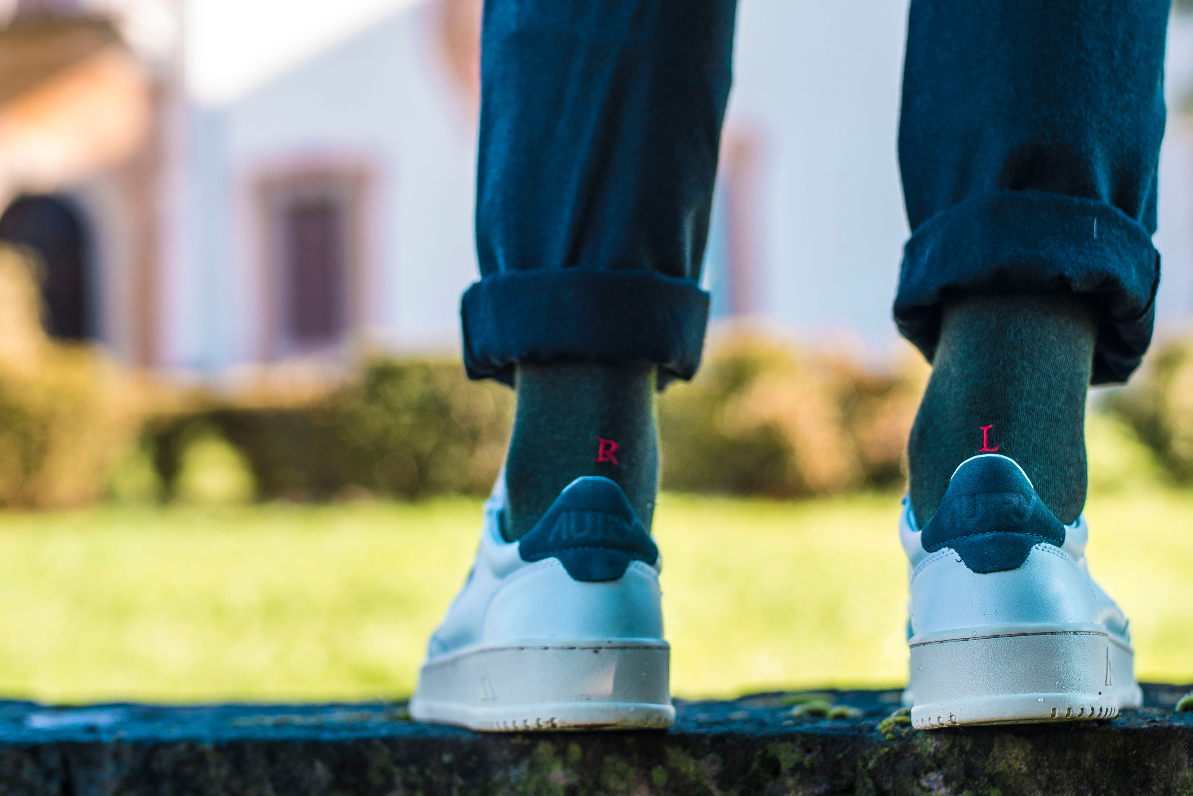 Blaue Herrensocken mit roten Initialen – Stretch-Baumwolle – Größe 40/45 – 101