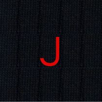 Dettaglio ricamo iniziali calze personalizzate. Lettera J
