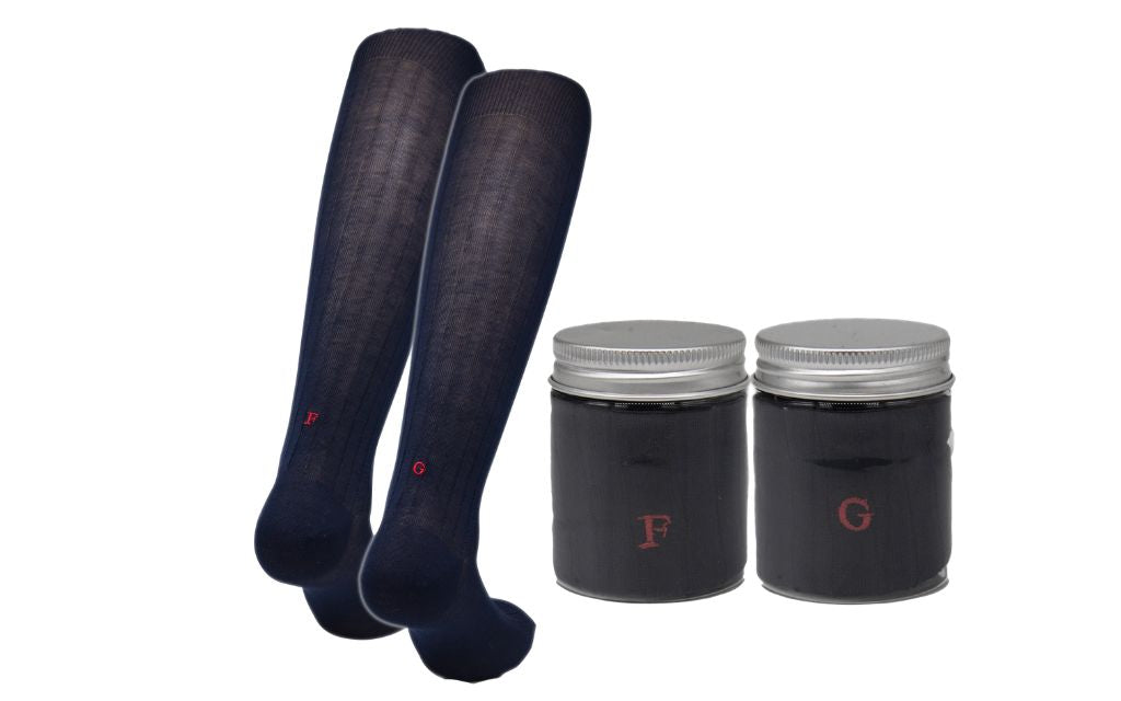 Calze Uomo Filo Scozia Stretch a Coste | Blu Iniziali Ricamate Rosse | Taglia 40/45 | Lunghezza Ginocchio