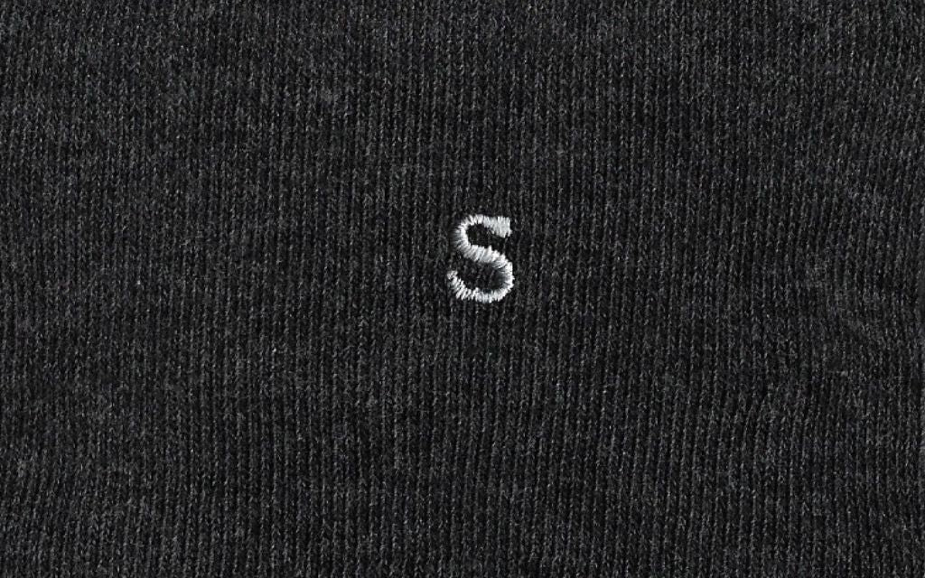 calza donna grigio antracite cotone organico personalizzata iniziali ricamate lettera S S_601A
