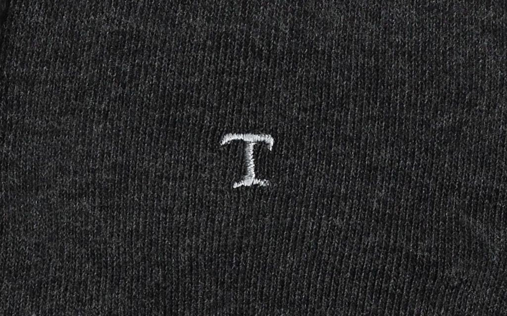 calza donna grigio antracite cotone organico personalizzata iniziali ricamate lettera T T_601A