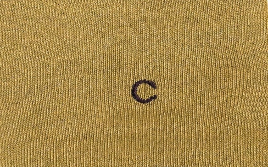 calza uomo giallo senape melange cotone organico personalizzata iniziali ricamate lettera C C_108A