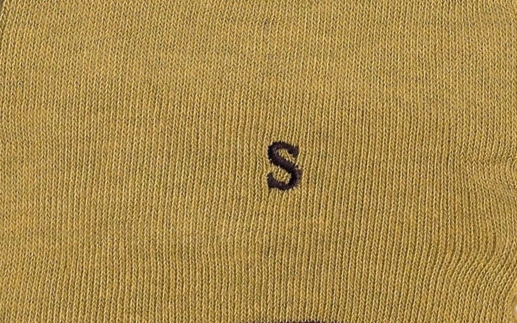 calza uomo giallo senape melange cotone organico personalizzata iniziali ricamate lettera S S_108A