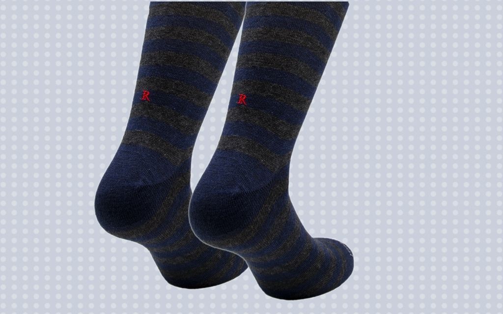 calza uomo riga alta blu melange grigio scuro melange cotone organico personalizzata iniziali ricamate 204A