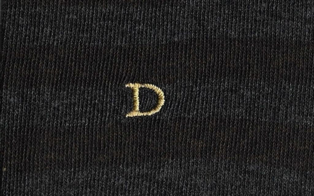 calza uomo riga alta marrone testa di moro melange grigio scuro melange cotone organico personalizzata iniziali ricamate lettera D D_205A